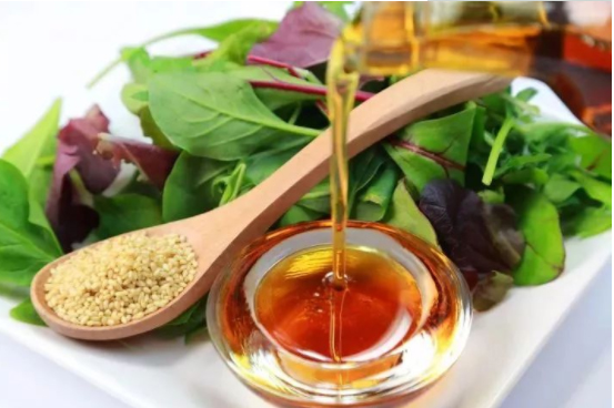 香油這些妙用你知道多少？別只拿來拌菜用！